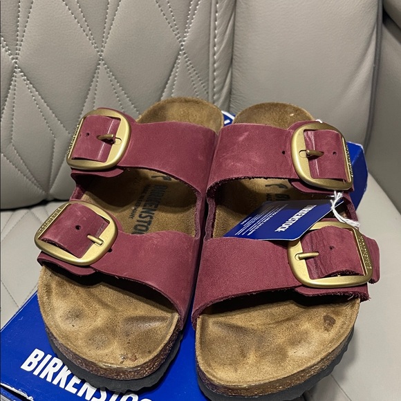 Birkenstock Arizona BS Patent Sand Sandal in Patent Sand - Picture 8 of 15